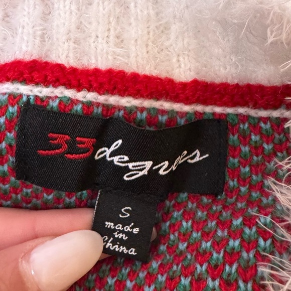 Women's Holiday Verbiage Oversized Christmas Festive Graphic Sweater - Picture 4 of 4